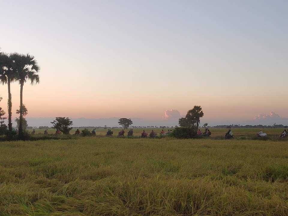 စစ်တပ်စစ်ကြောင်းထိုးလို့ ရေဦးဒေသခံ ၃၀၀၀ ကျော်တိမ်းရှောင်ရ