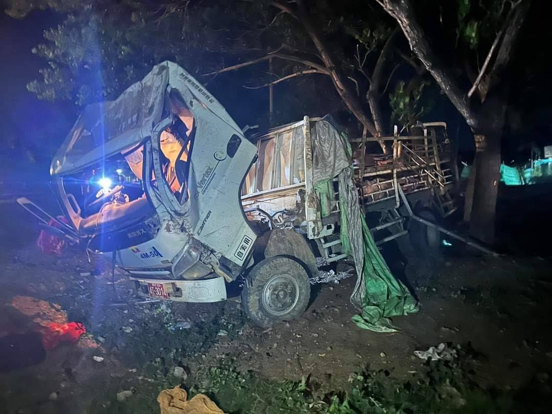 ဝက်တင်ကားနဲ့ ဆိုက္ကားတိုက်မိလို့ အမျိုးသား ၁ ဦးသေဆုံးပြီး ၅ ဦးဒဏ်ရာရ