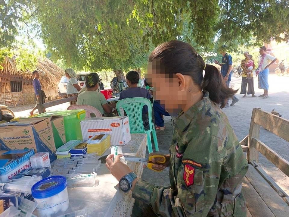 ဘုတလင်က ကျေးရွာ ၂ဝ​ ကျော်ကို ASU/SAF က ကျန်းမာရေးစောင့်ရှောက်မှုပေးနိုင်ခဲ့