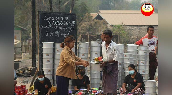 ယင်းမာပင်က မီးဘေးသင့် ၂ ရွာကို မီးဖိုဆောင်သုံးပစ္စည်းတွေ လှူဒါန်း