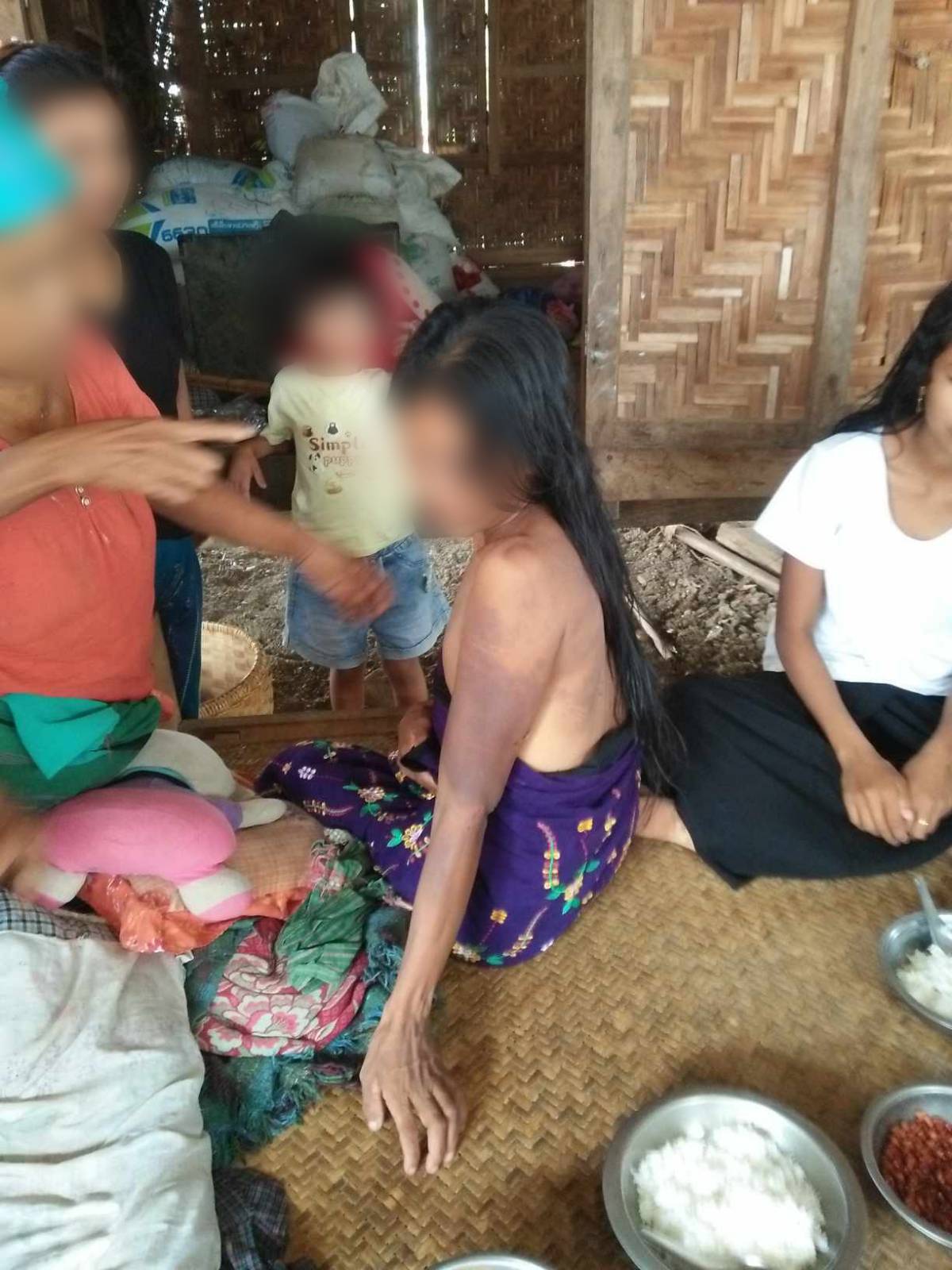 စစ်အုပ်စုဖမ်းသွားတဲ့ ပြည်သူ ၂၀ ကျော်ထဲက ၄ ဦးအသတ်ခံရပြီး ကျန်လူတွေကို ငွေနဲ့ ပြန်ရွေးရ