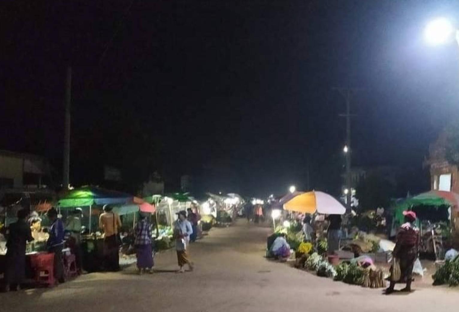ကြို့ပင်ကောက်က အရပ်ဈေးသည်တွေ  ၂ ရက်ဆက် လုယက်ခံရ