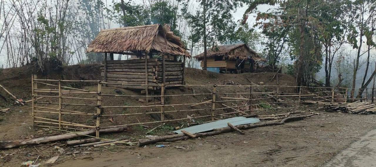 ရိုးမအနီးက PDF ကင်းစခန်းတခု တိုက်ခိုက်ခံရပြီး နှစ်ဖက်သေဆုံးမှုရှိ