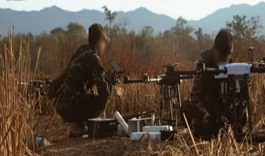 ဝက်လက်မြို့နယ်ထဲ တပ်စွဲနေတဲ့ စစ်ကောင်စီတပ်ကို PDF က ဒရုန်းနဲ့ ဗုံးကြဲလို့ သေဆုံးမှုရှိ
