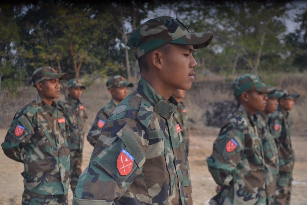 ABSDF အမှတ် ၃ စစ်ကြောင်းနဲ့ ရေစကြိုမြို့နယ် ပကဖ ပူးပေါင်း စစ်သင်တန်းဆင်းပွဲ (Photo News)