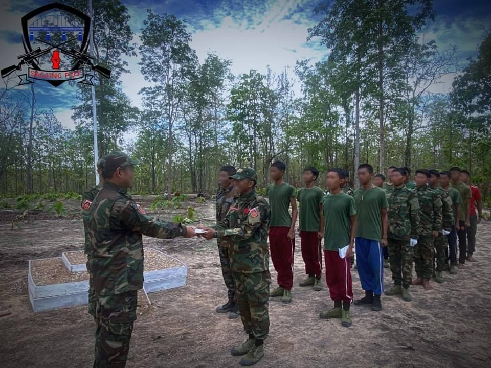 တပ်ရင်းတည်ထောင်ခြင်း ၃ နှစ်ပြည့်အခမ်းအနားနဲ့ Sniper သင်တန်းဆင်းပွဲပြုလုပ်