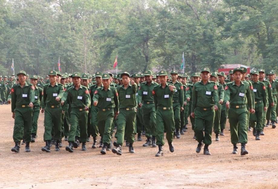 ကန့်ဘလူနယ်၊ ကျေးရွာ ၄ ရွာက ဒေသခံ ၄၀ ခန့်ကို စစ်တပ်ဖမ်းဆီး၊ စစ်မှုထမ်းရန် ဖမ်းဆီးခြင်းဟုဆို