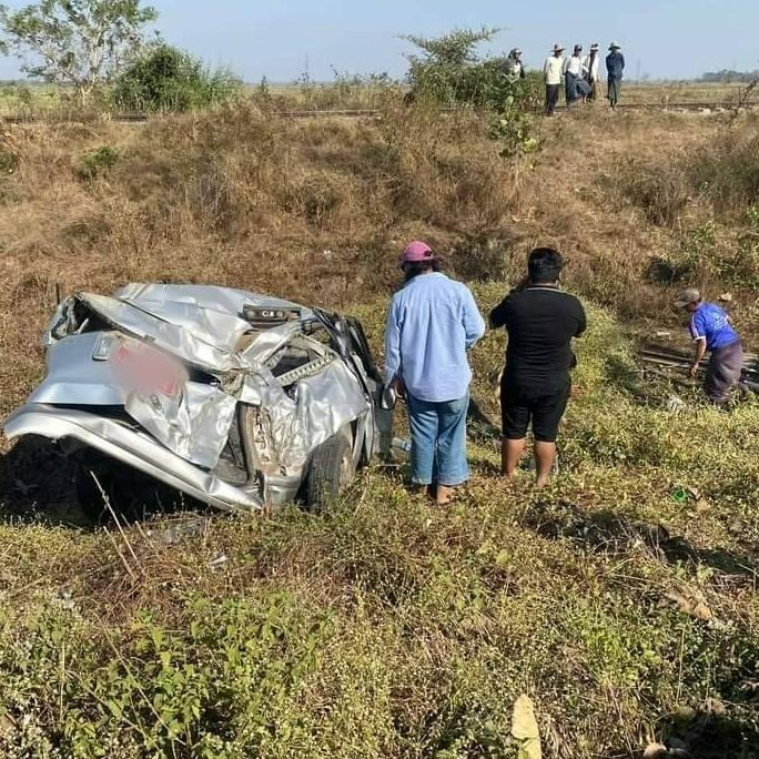 ကြို့ပင်ကောက်မှာ အိမ်စီးကားတစီး အရှိန်လွန်တိမ်းမှောက် ၂ ဦး ဒဏ်ရာရ