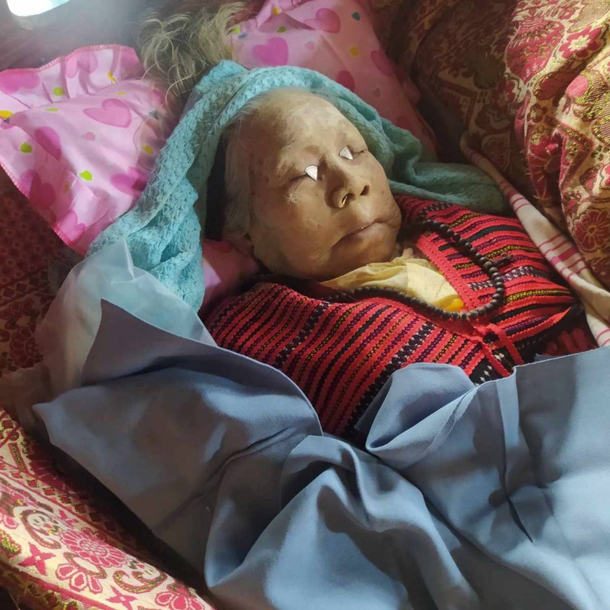 စစ်တပ်ကပစ်တဲ့ လက်နက်ကြီးထိလို့ အမျိုးသမီး ၁ ဦးသေ၊ ကလေး ၃ ဦးအပါအဝင် ၅ ဦးဒဏ်ရာရ