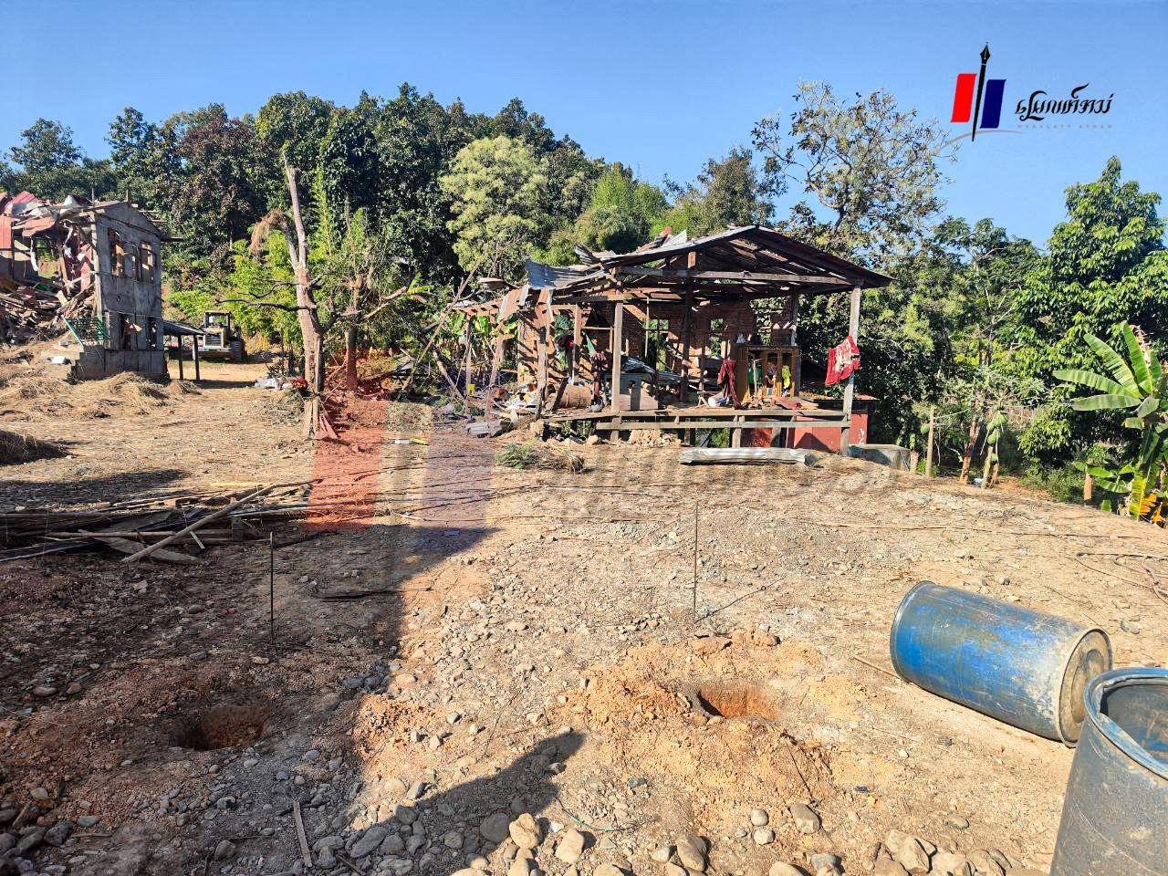 ခမ်းပါတ် လေကြောင်းတိုက်ခိုက်မှု‌ ကလေးအပါ ၂ ဦးသေဆုံးပြီး ၈ ဦးဒဏ်ရာရ၊ လူနေအိမ် ၂၀ ကျော်ပျက်စီး