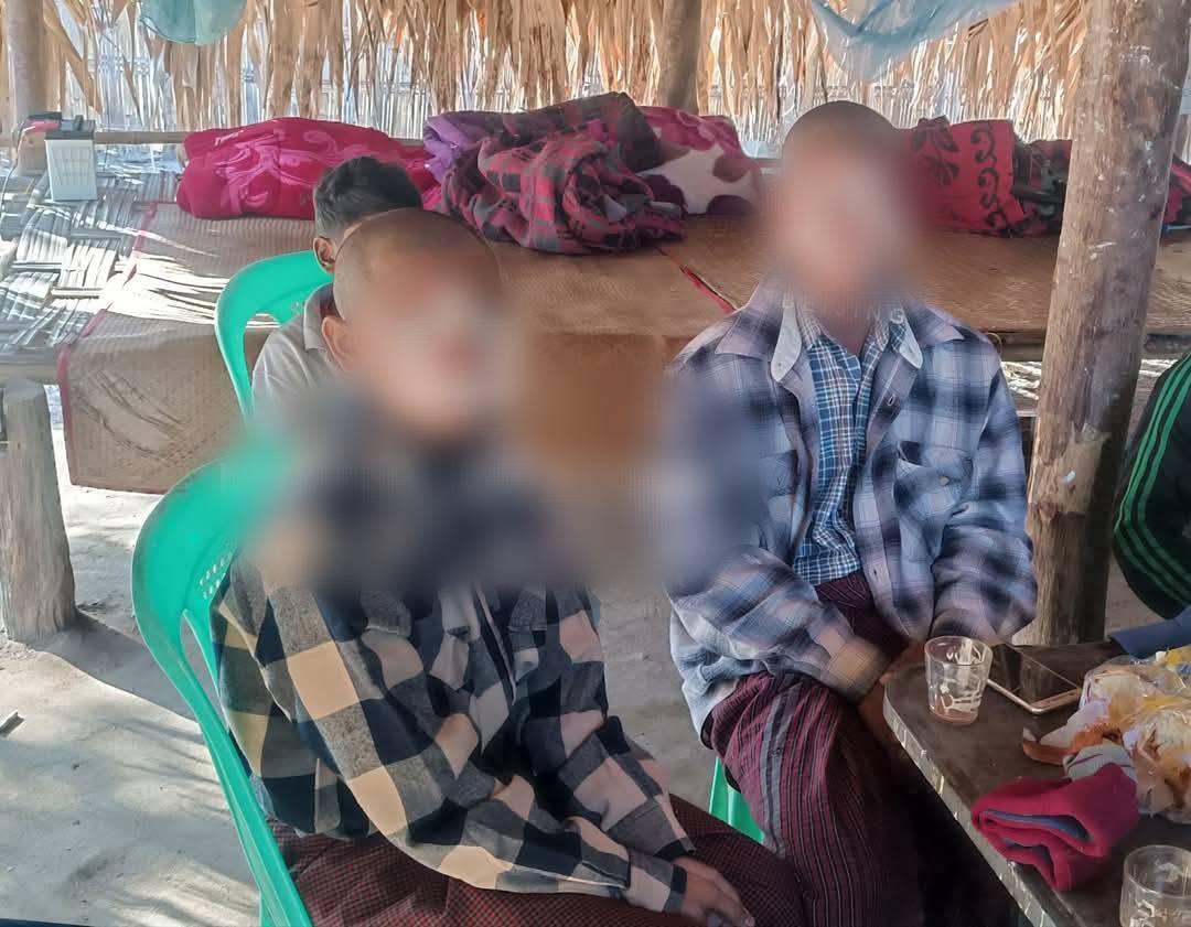 အဓမ္မဖမ်းဆီးခံရပြီး စစ်သင်တန်းတက်ခဲ့ရတဲ့စစ်သား ၂ ဦး ရှေ့တန်းကနေအလင်းဝင်