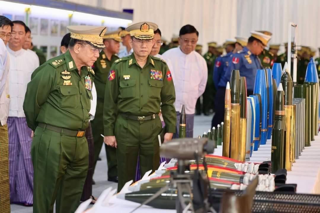လက်ရုံးတပ် ညွှန်ကြားရေးမှူးတွေအပါ စစ်တပ်ထိပ်ပိုင်းနေရာတချို့ ထပ်မံလူစားလဲ
