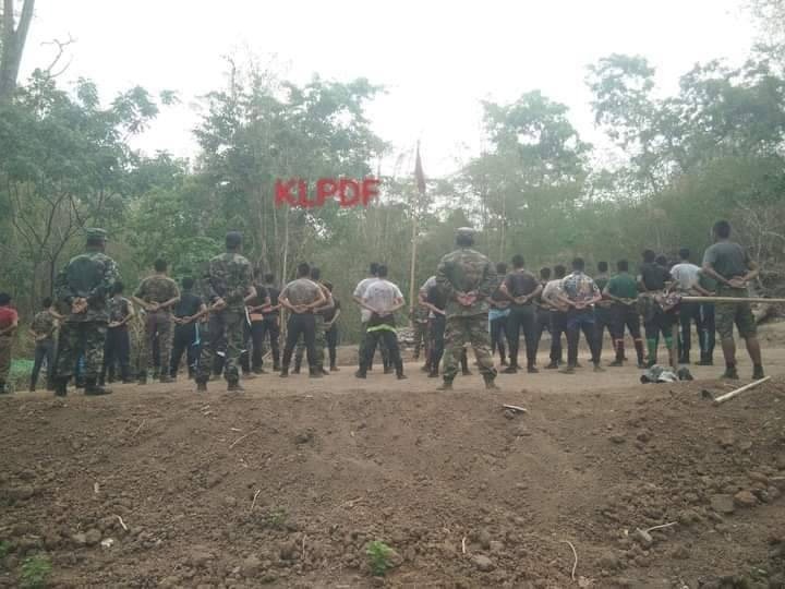 ကောလင်းမြို့ KTV မှာ ပျော်ပါးနေကြတဲ့ စစ်ကောင်စီတပ်သားတွေ တိုက်ခိုက်ခံရလို့ သေဆုံးမှုရှိ