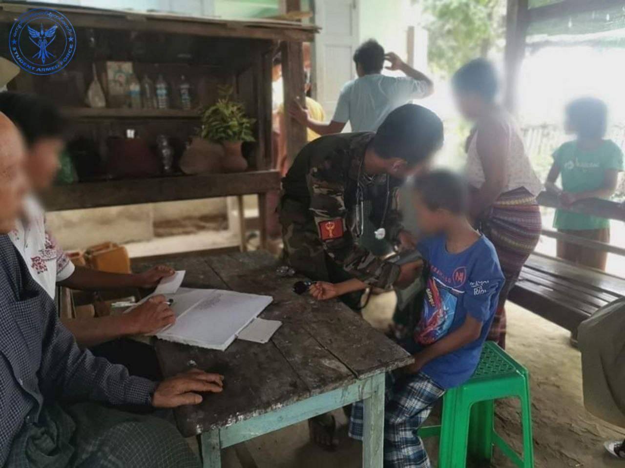 ဆေးကုသခွင့်ခက်ခဲတဲ့ စစ်ကိုင်းတိုင်းက ကျေးရွာ ၇ ရွာမှာ ကျန်းမာရေးစောင့်ရှောက်မှုပေး