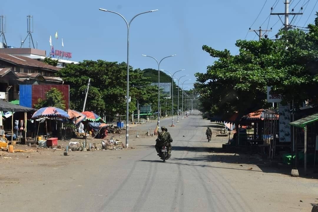 ကောလင်းတိုက်ပွဲ ၅ ရက်မြောက်တဲ့အထိ တိုက်ပွဲပြင်းထန်နေ၊ PDF ၆ ဦးနဲ့ ပြည်သူ ၂ ဦးသေဆုံးထား