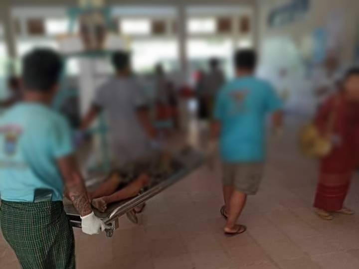 စက်သုံးဆီတန်းစီတဲ့နေရာအနီး ယာဉ်တိုက်မှုဖြစ်လို့ ၂ ဦး သေဆုံး