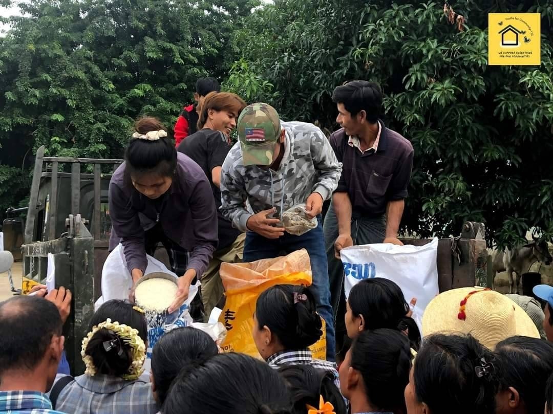 မြောင်မှာ စစ်တပ်က လက်နက်ကြီးနဲ့ပစ်နေလို့ စစ်ရှောင်နေရသူတွေ အကူအညီလိုအပ်နေ