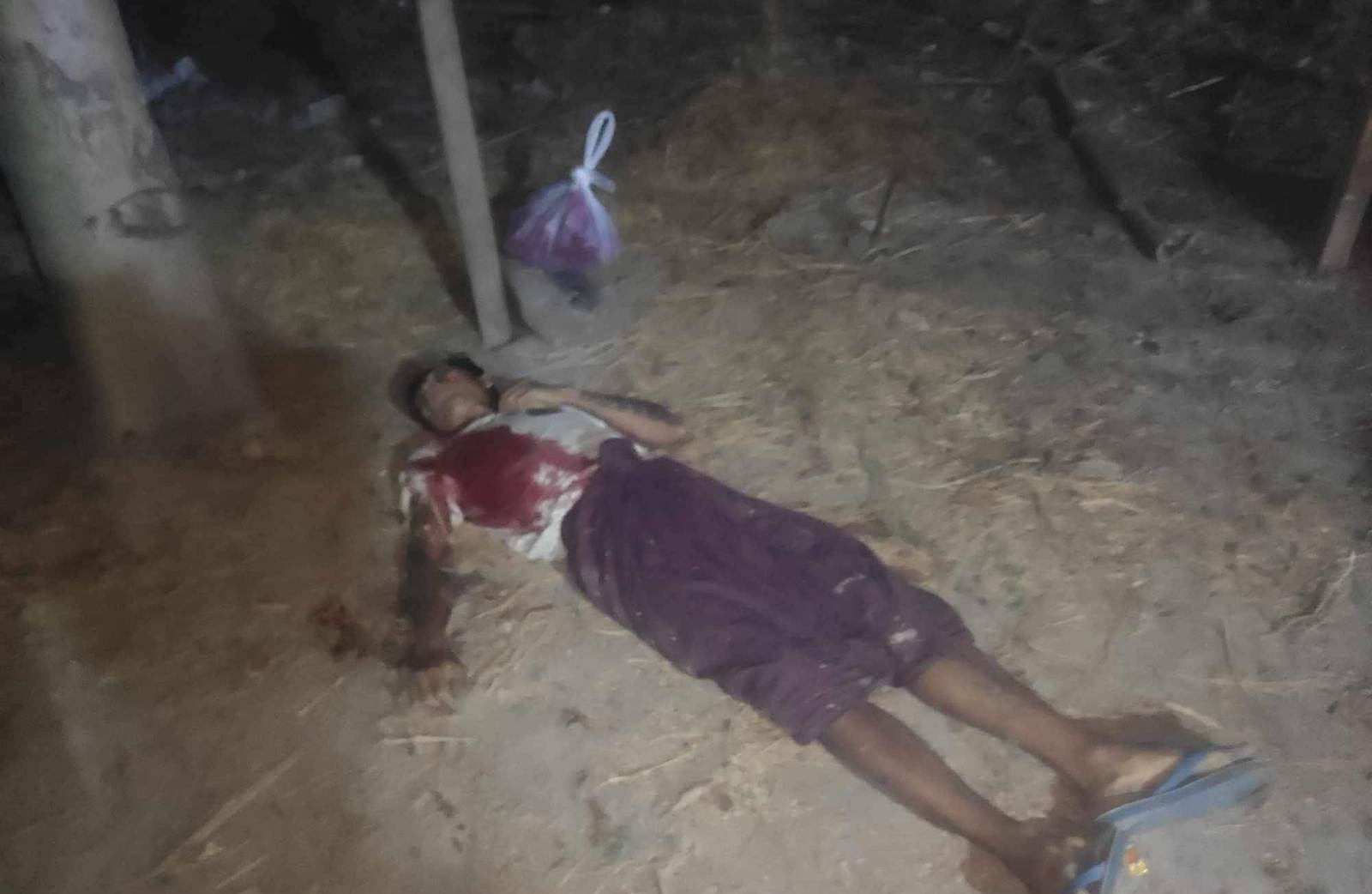 နာရေးအိမ်ဖဲဝိုင်းမှာ ဓားထိုးမှုဖြစ်လို့ အမျိုးသား ၁ ဦးသေ