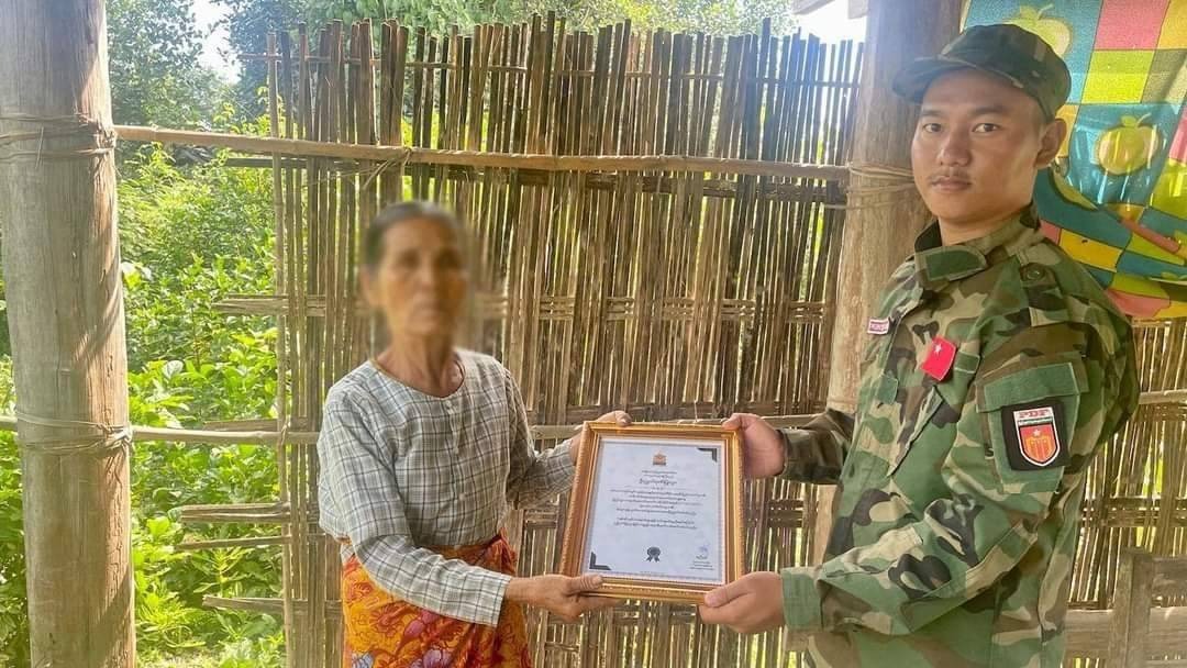 ကျဆုံးရဲဘော် ၂ ဦးရဲ့ မိသားစုတွေကို YRPA က ဂုဏ်ပြုငွေ ထောက်ပံ့