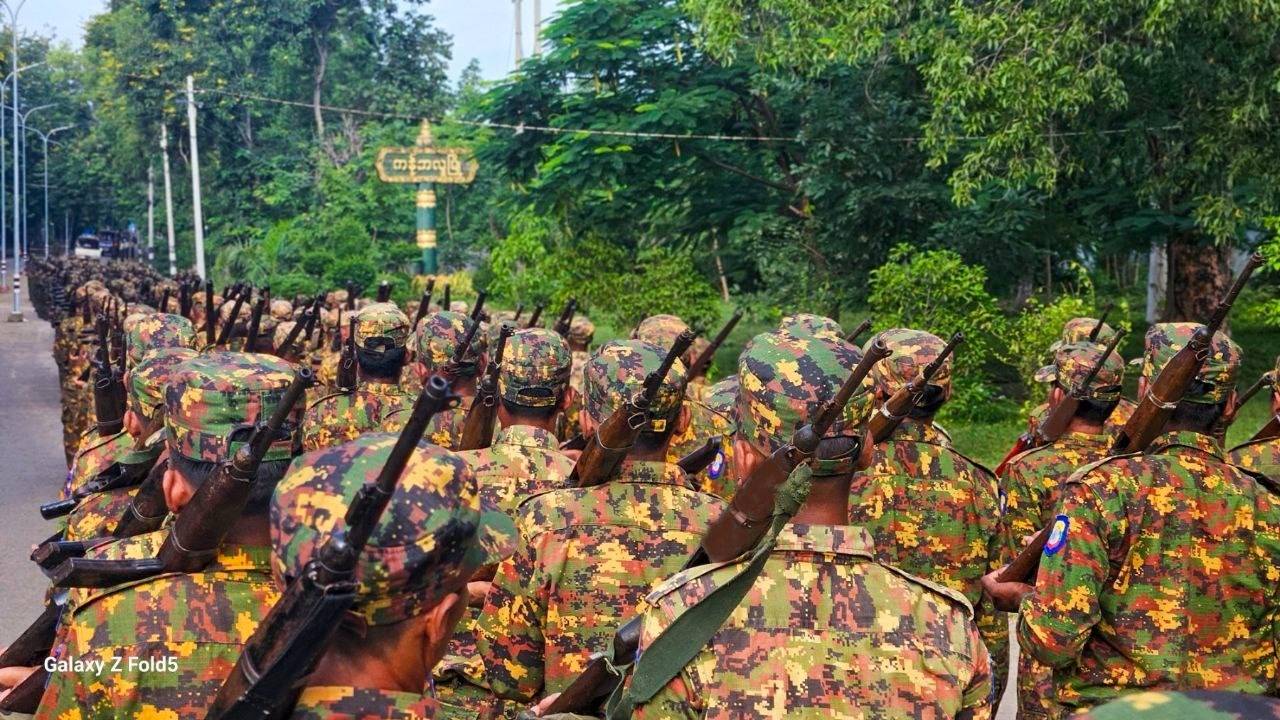 ကျွန်းလှမှာ စစ်ကောင်စီပူးပေါင်းတပ်ဖွဲ့က လသားကလေး ၁ ဦးသာချန်ပြီး မိသားစုဝင် ၄ ဦးကို သတ်ဖြတ်