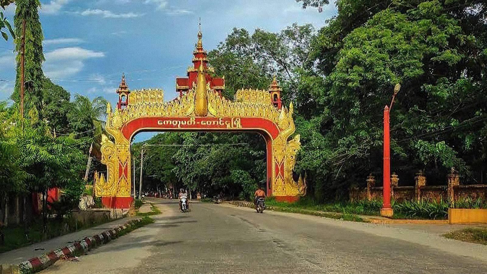 နုတ်ထွက်စာတင်ထားတဲ့ အုပ်ချုပ်ရေးမှူးကို စစ်အုပ်စုက မကြာခဏလာရှာတဲ့အပြင် ရွာသားတွေကိုပါ ဖမ်းဆီးရိုက်နှက်နေ