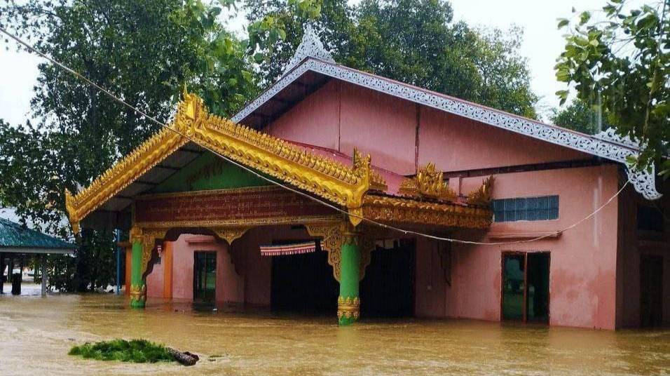 မင်းဘူးခရိုင်ထဲက ချောင်းတွေနဲ့ဆည်တွေမှာ ရေတိုးနေလို့ ရေကြီး၊ရေလျှံမှုတွေ ဖြစ်ပေါ်နေ